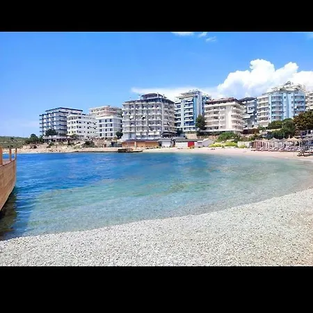 Alpha Seaside Lägenhet